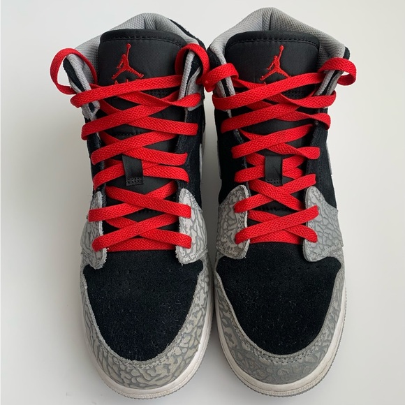 Nike Air Jordan Mid SE Elephant Toe (GS) Shoes